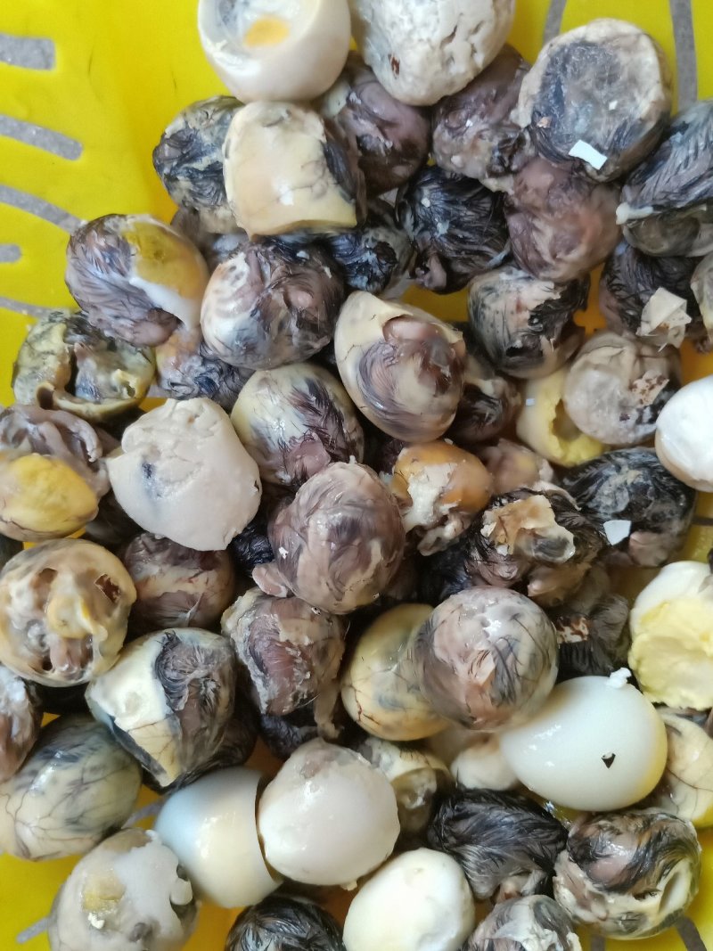 活珠子，毛蛋，实蛋