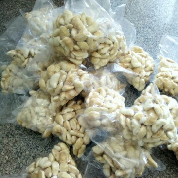菱角米（优质的新鲜现剥菱角米，都是沉水的老菱角米）