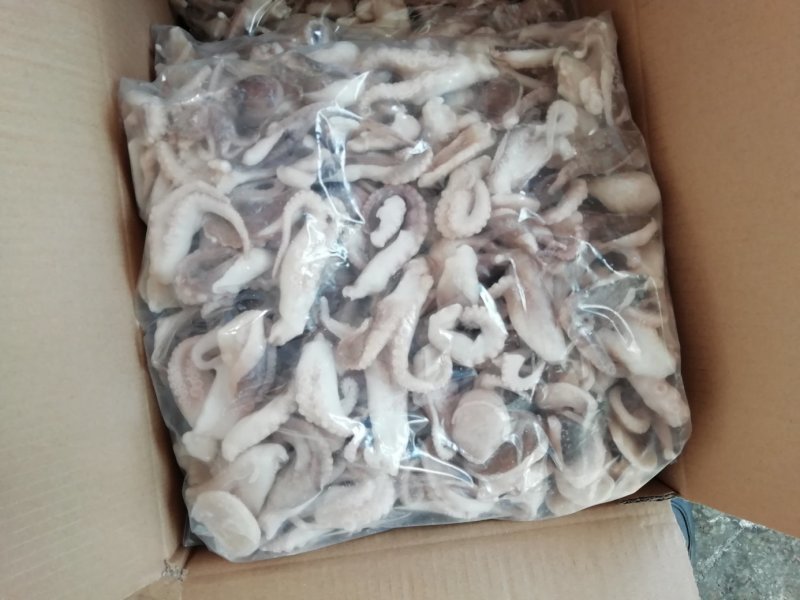 优质单冻章鱼切段，产地厂家直供诚信合作欢迎选购