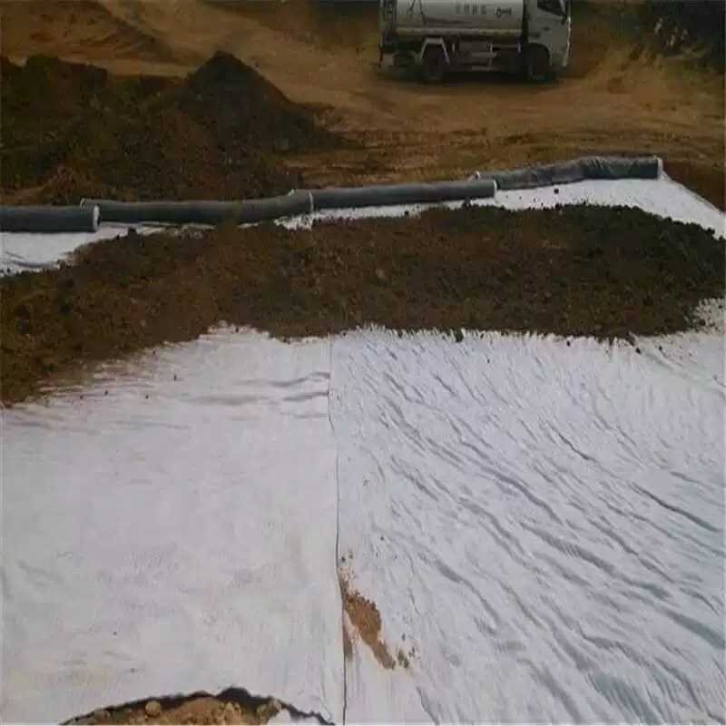 GCL天然钠基膨润土防水毯人工景观垃圾填埋场河道水产养殖