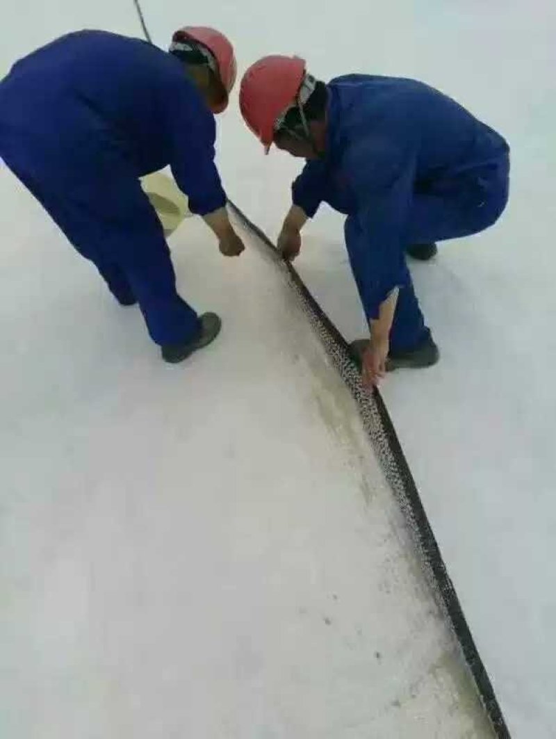 GCL天然钠基膨润土防水毯人工景观垃圾填埋场河道水产养殖