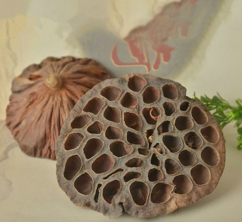 莲房莲蓬壳可打粉批发零售中药材品质保证