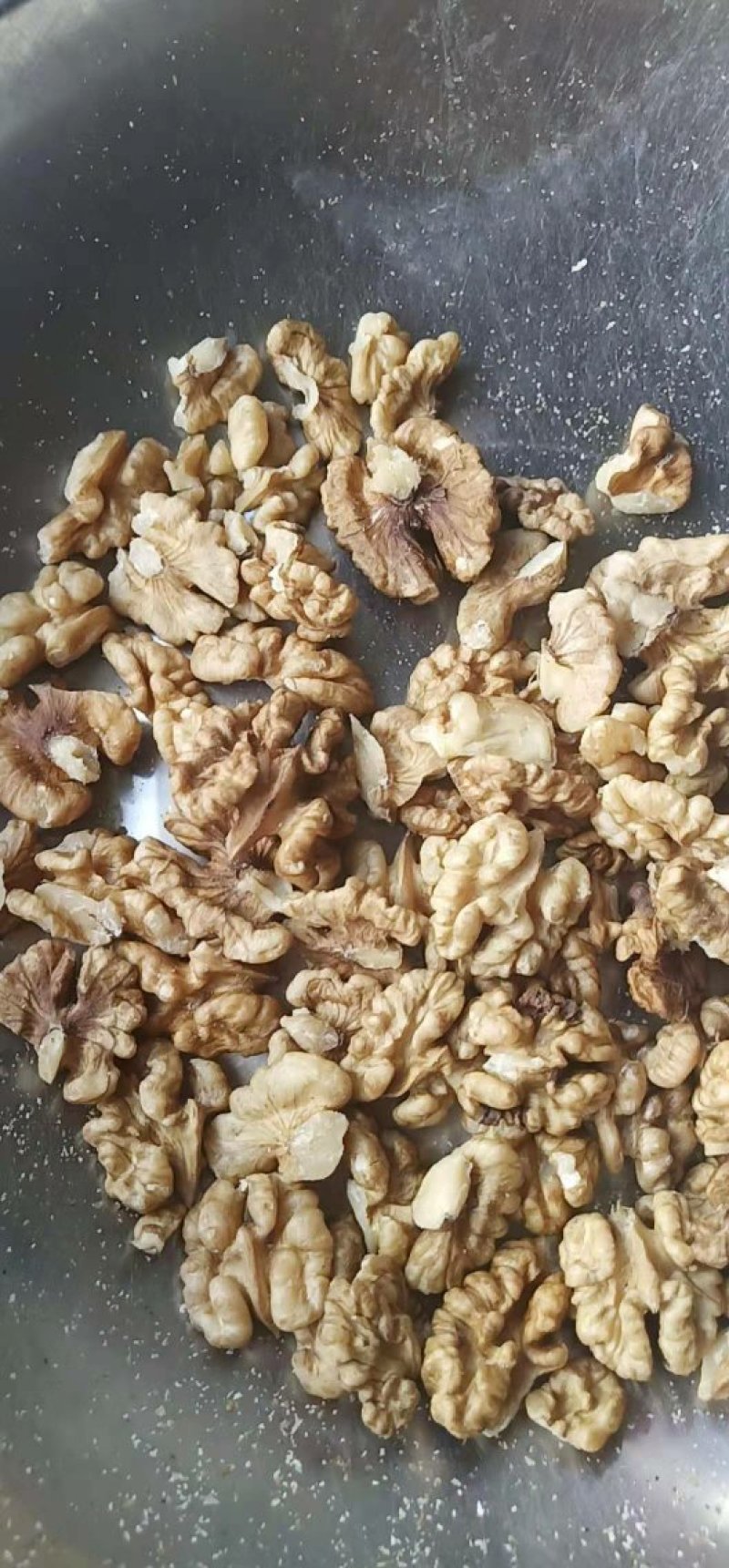 核桃仁，大量有货，欢迎合作
