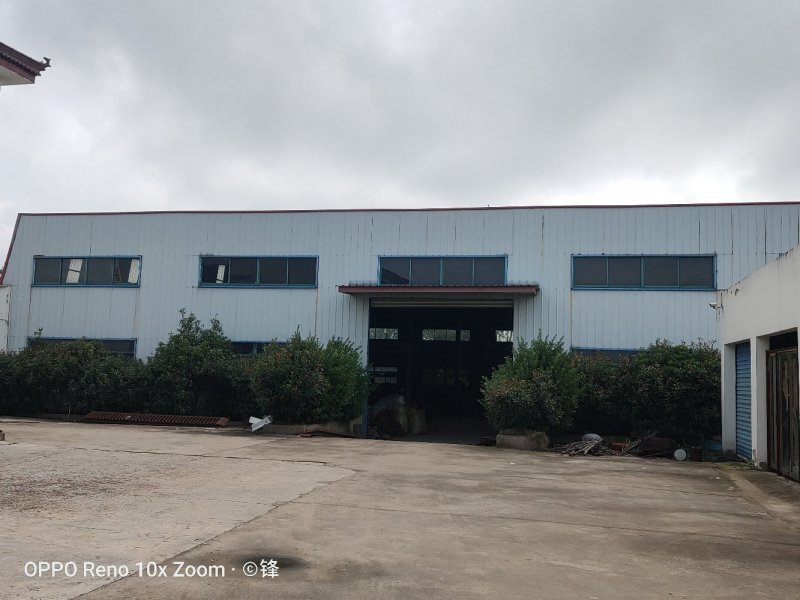 句容市6亩场地出租，厂房面积3000平米，有办公室