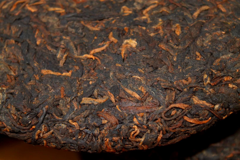 厂家直销，2018年布朗大树357g熟茶饼