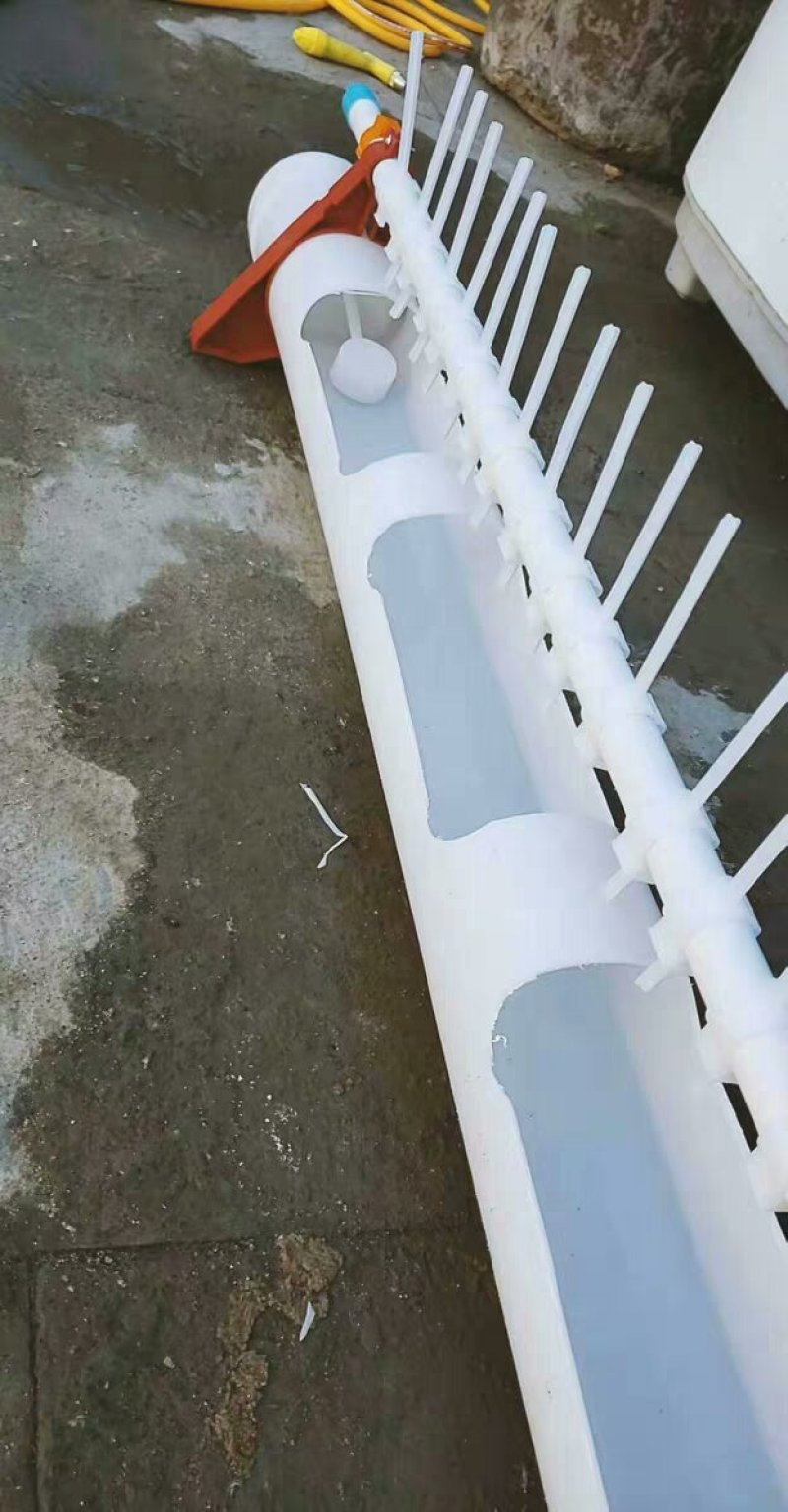 鸡鸭鹅自动喂水器喝水鸡饮水器水槽养殖鸡用自动饮水槽鸭子喝