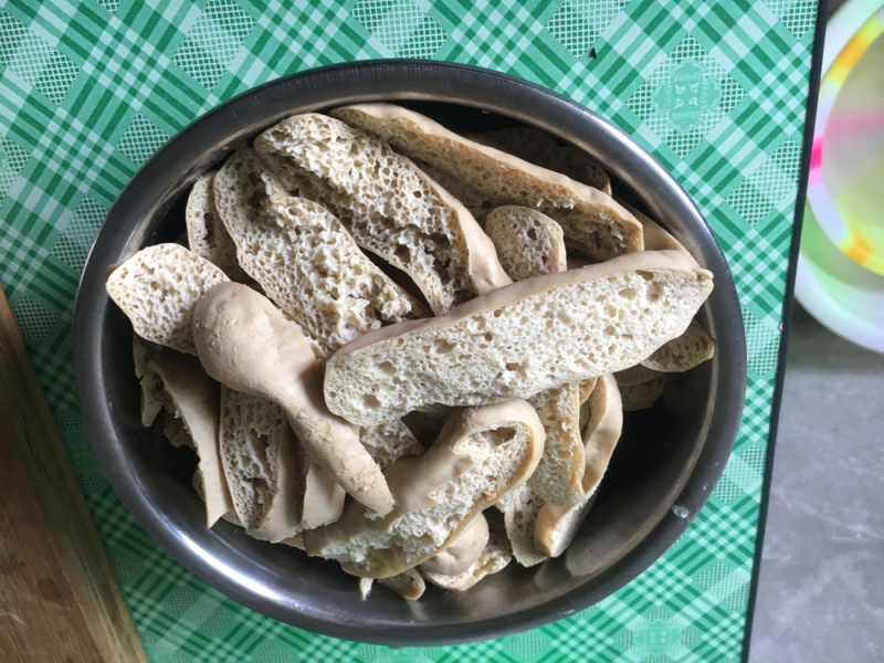家乡特产灰豆腐果