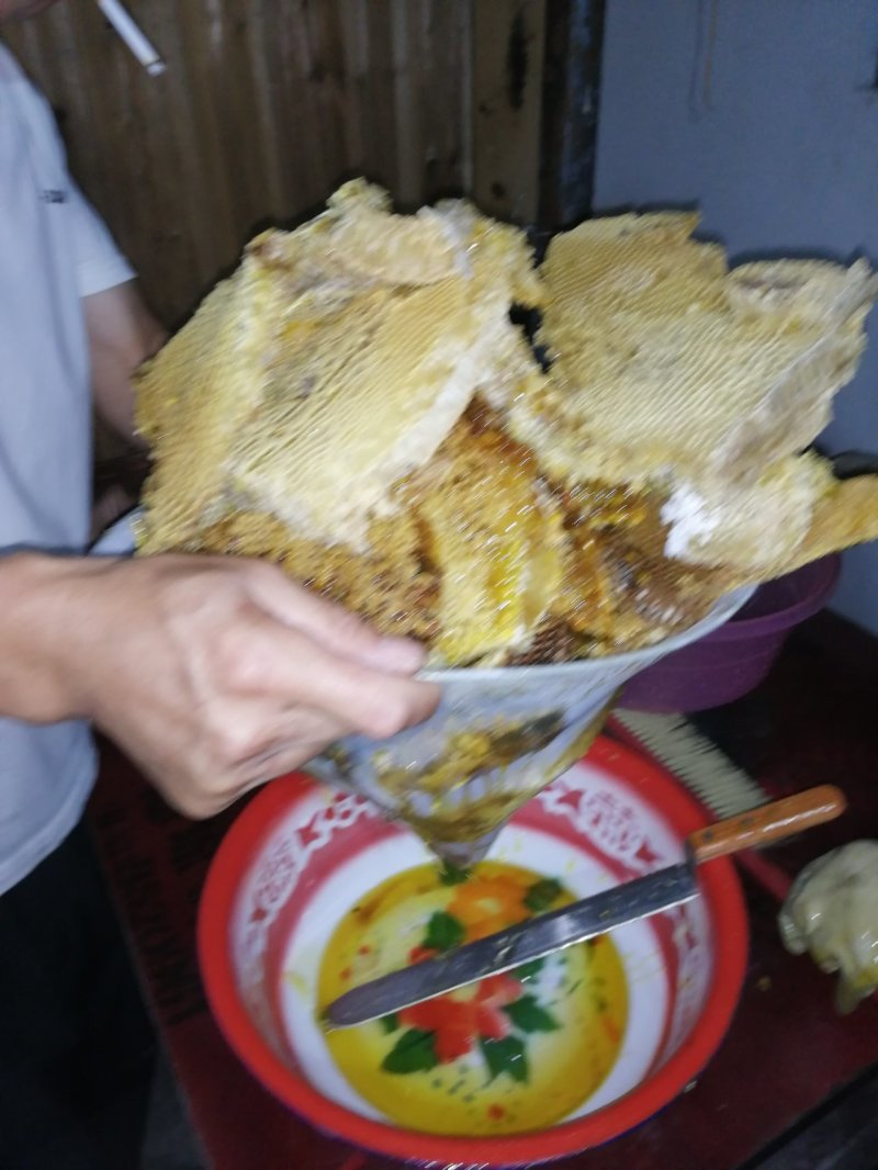土蜂蜜
