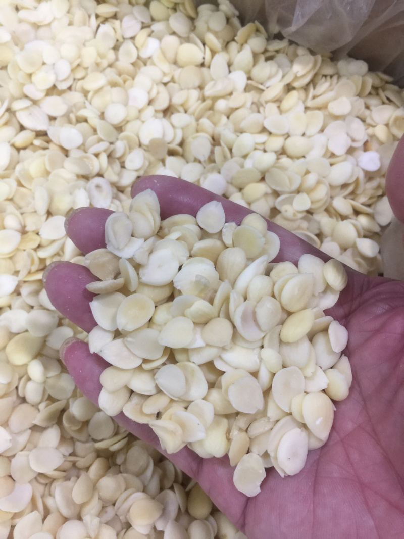 脱皮脱苦甜杏仁～做杏仁露及食品加工辅料专用料材，质量好