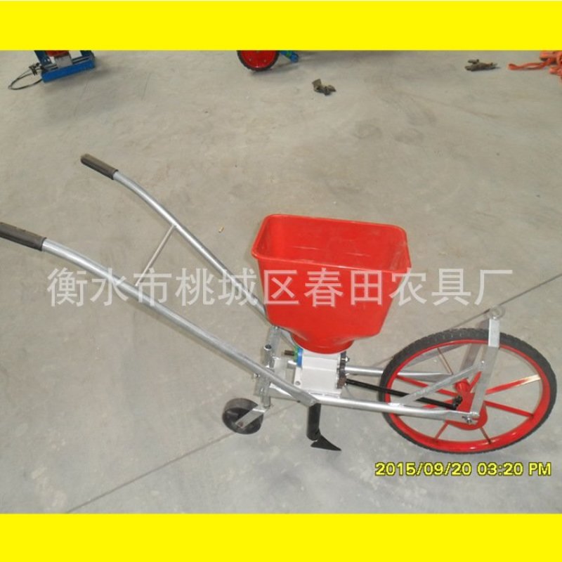 手推式人力点播机施肥器