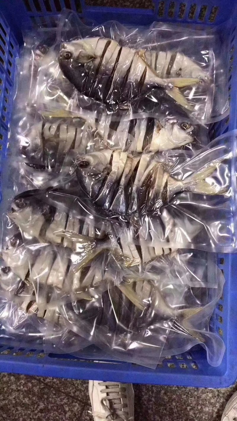 晒鱼场精心出品：优质金鲳鱼干，满满海味诱惑