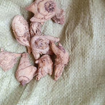 出售干白芨