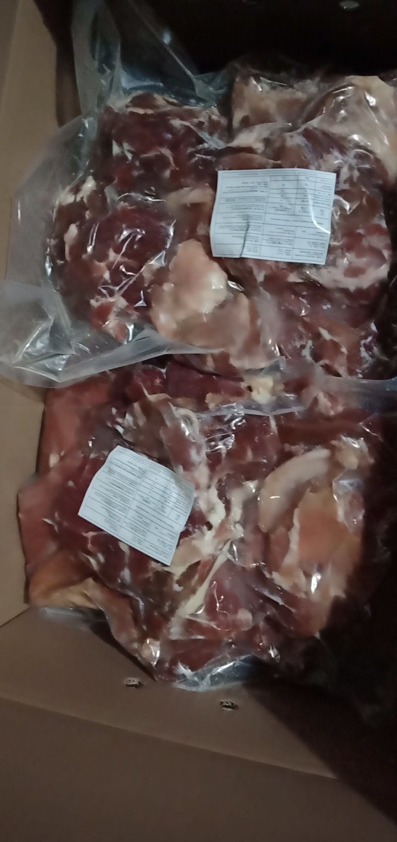 熟山羊肉，精修带皮熟山羊肉，感兴趣的欢迎光临量大从优
