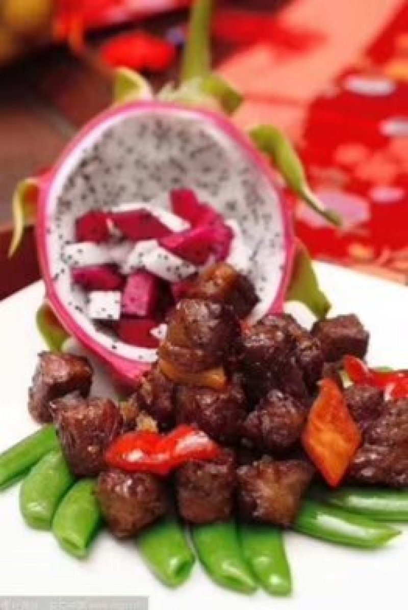 黑椒肉粒