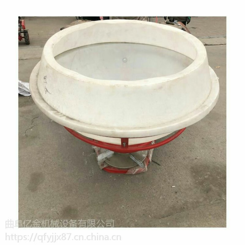 撒肥机，拖拉机悬挂化肥抛洒机，多功能尿素钾肥颗化肥撒扬机