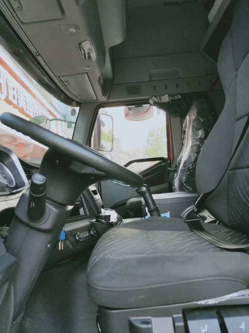 半挂车