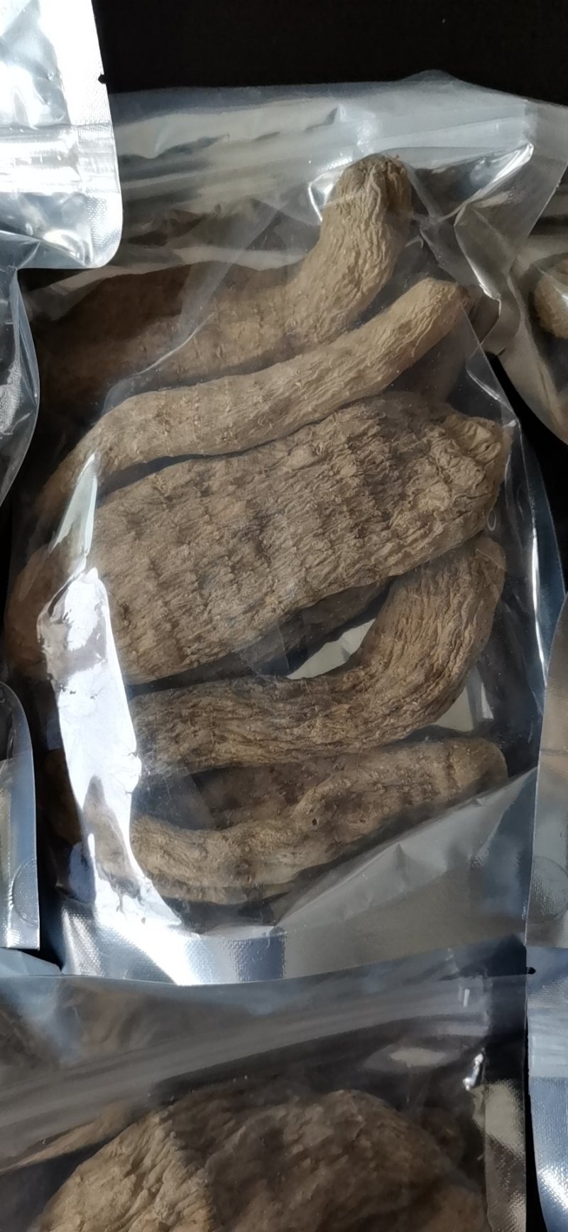 天麻野外仿野生天麻，干天麻素含量高
