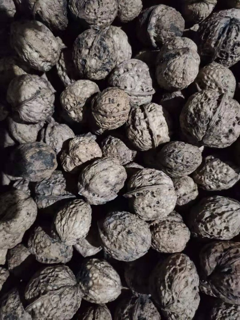 云南干核桃