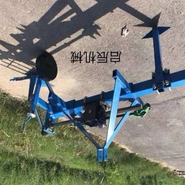 大葱收获机香菜收获机四轮带起树苗机加固款
