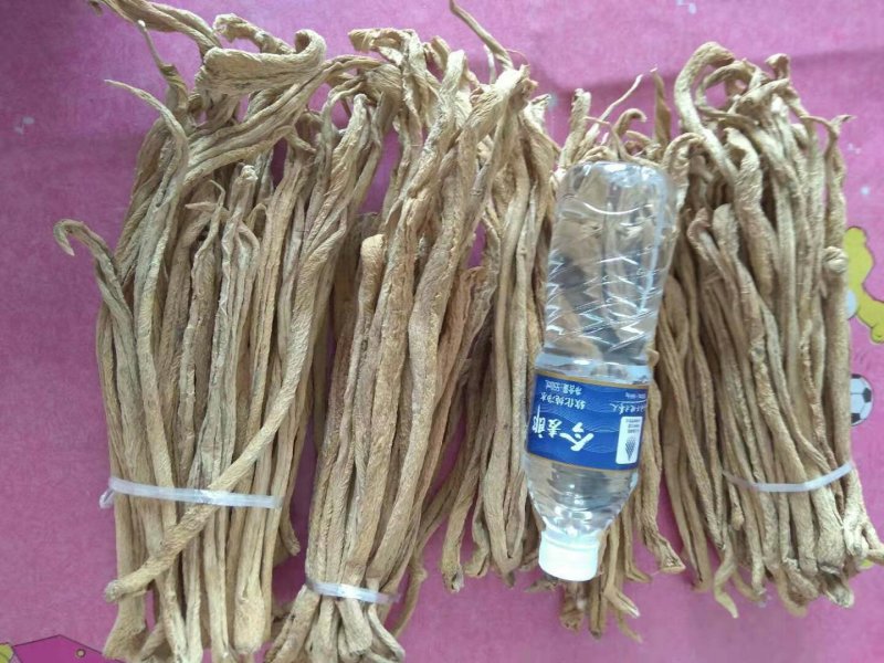 白萝卜条，干度够，品质好。