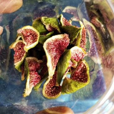 新鲜无花果干