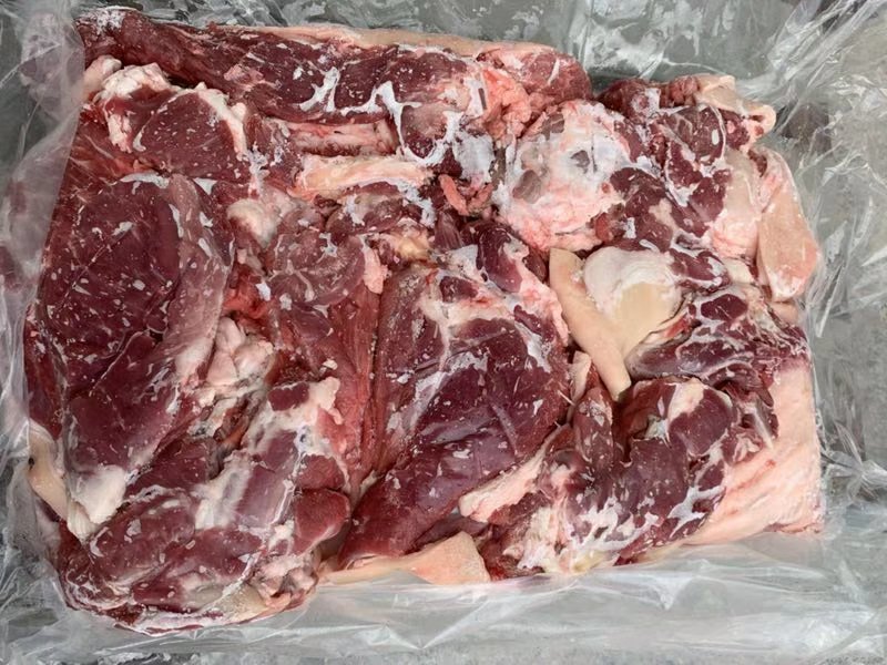大羊带皮羊肉厂家直销量大价优质量上乘饭店必备
