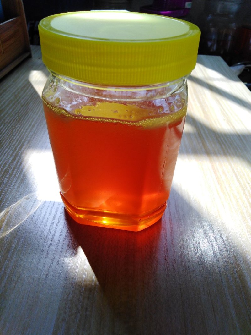 农家土蜂蜜高山野花百花蜂蜜假一赔十巢蜜包邮