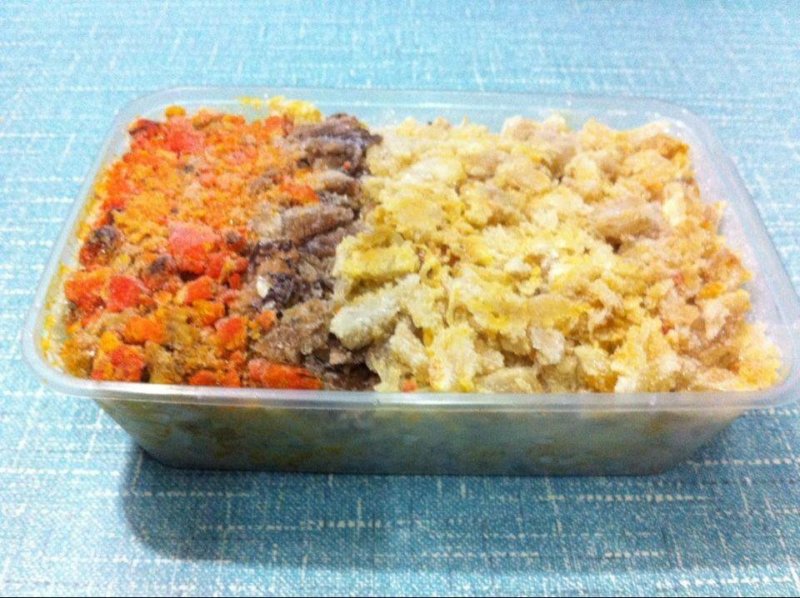 蟹黄粉蟹肉纯手工制作，大量批发需要的老板联系