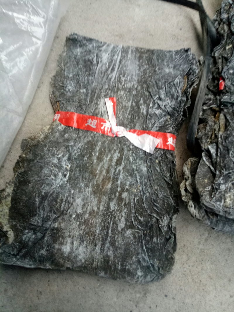 折叠干海带一件7.8斤装，偏远地方除外，包邮，量大可咨询