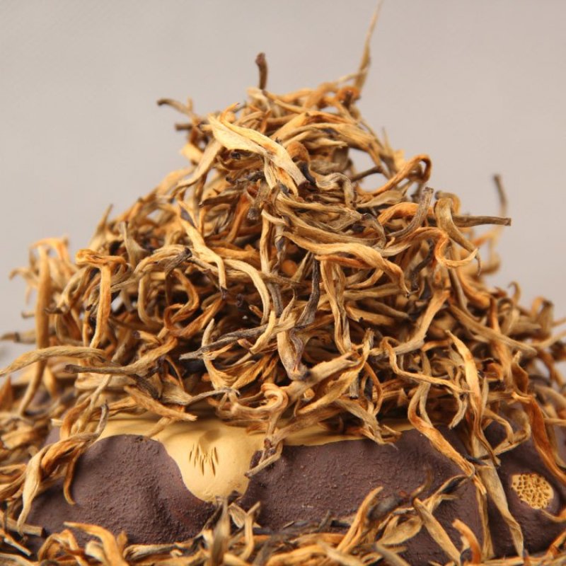 普洱茶滇红茶手工滇红金芽250g