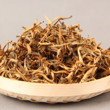 普洱茶滇红茶手工滇红金芽250g