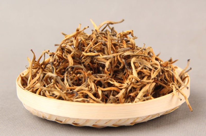 普洱茶滇红茶手工滇红金芽250g