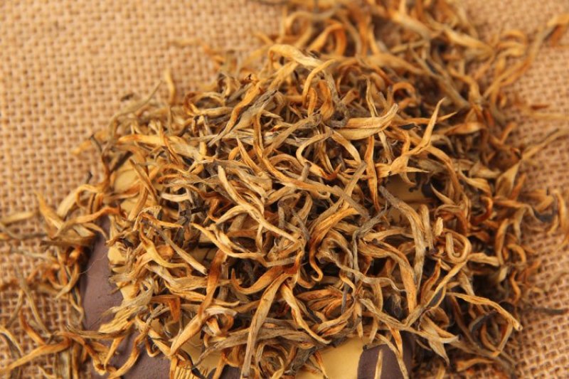 普洱茶滇红茶手工滇红金芽250g