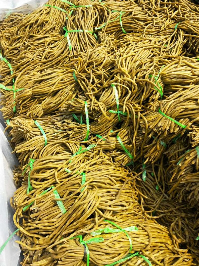 河南开封祥符区有大量腌制豆角，欢迎新老客户前来收购。