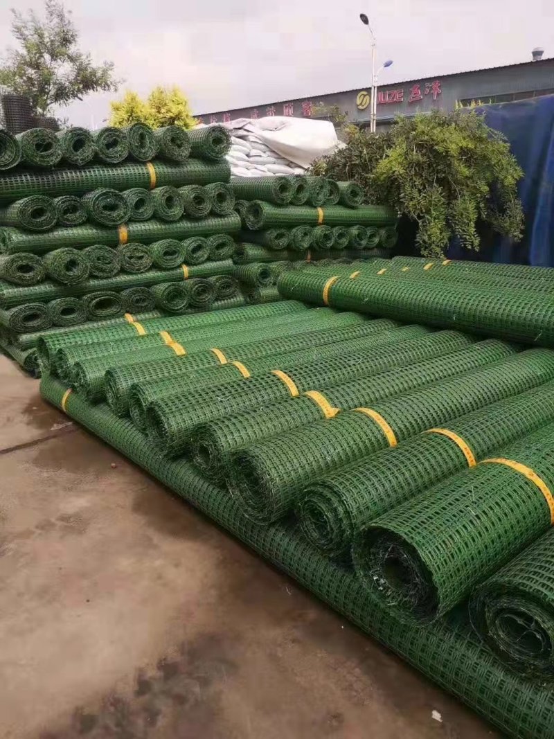 土工格栅，养殖网，玉米圈网