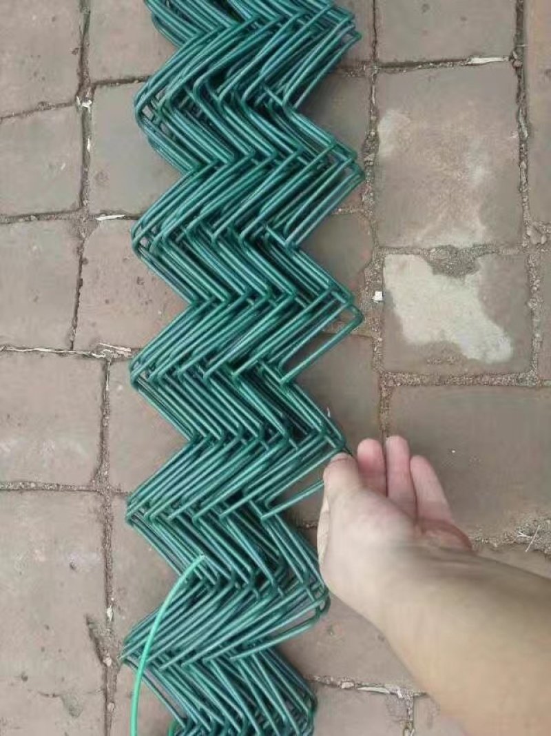 勾花网，球场围栏，羽毛球，高尔夫球场围栏，体育场围栏。