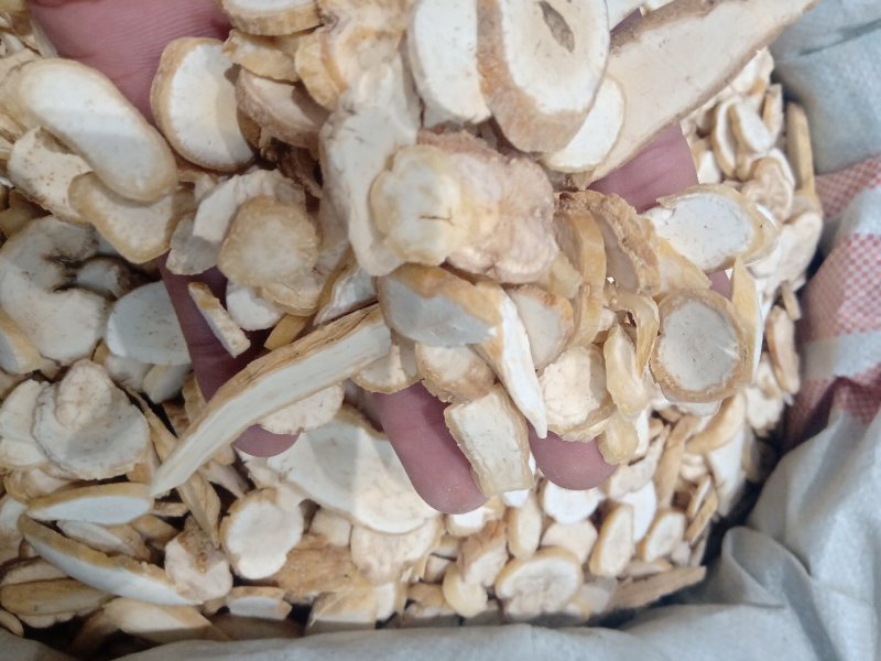 天花粉1公斤起批运费待议