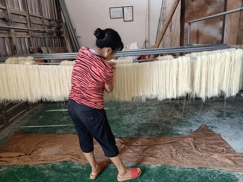 农家手工传统工艺制作的粉干，赣南大唐特产可视频看货