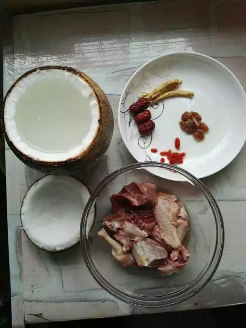 【有好货】新鲜老椰子预开口开盖椰皇炖盅一件代发