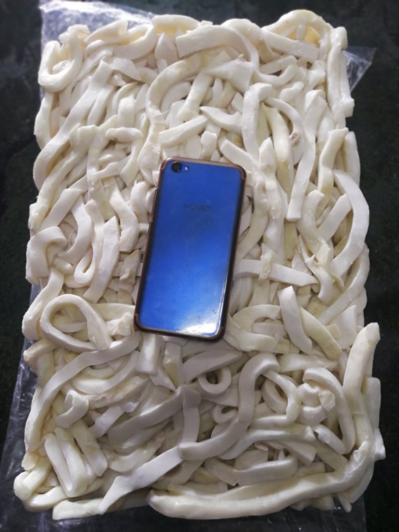 去皮鱿鱼碎肉鱿鱼条新鲜速冻去皮鱿鱼条鱿鱼边角料