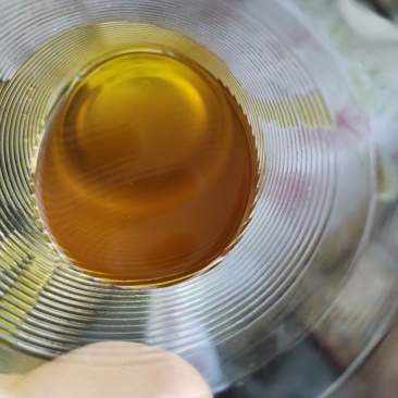 新疆油菜油色黄亮香味儿好亮油38-40水分8左右