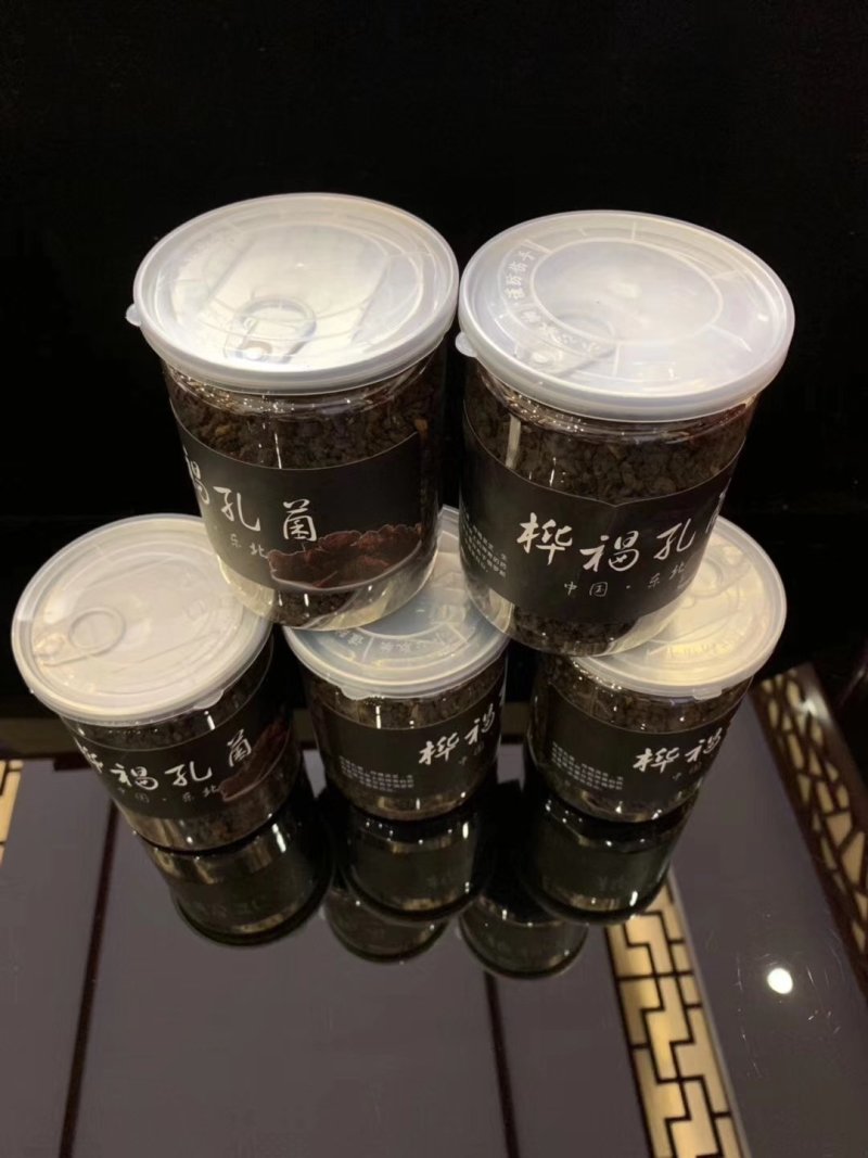 桦树茸黑晶一斤是普通桦树茸的5倍功效泡水煮水喝