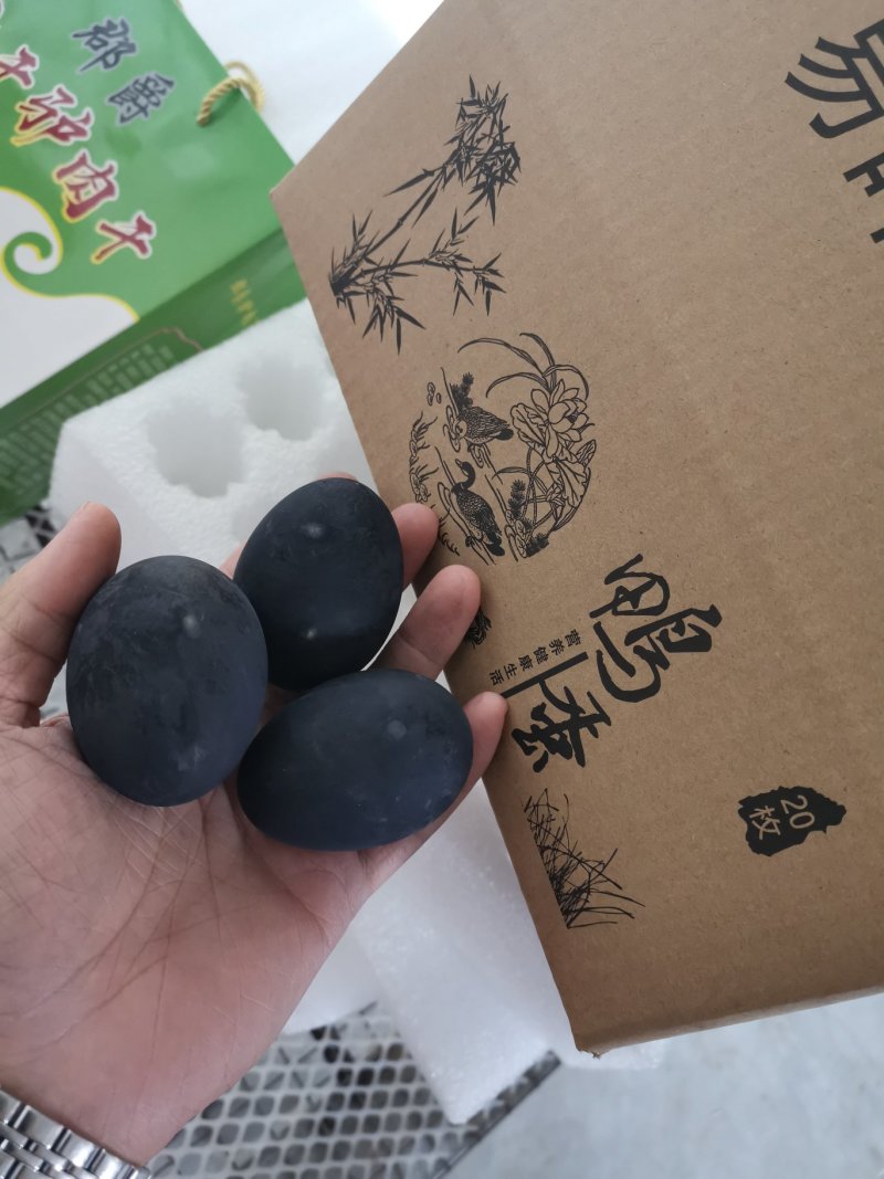 红泥烤蛋祖传秘方黄酥满油
