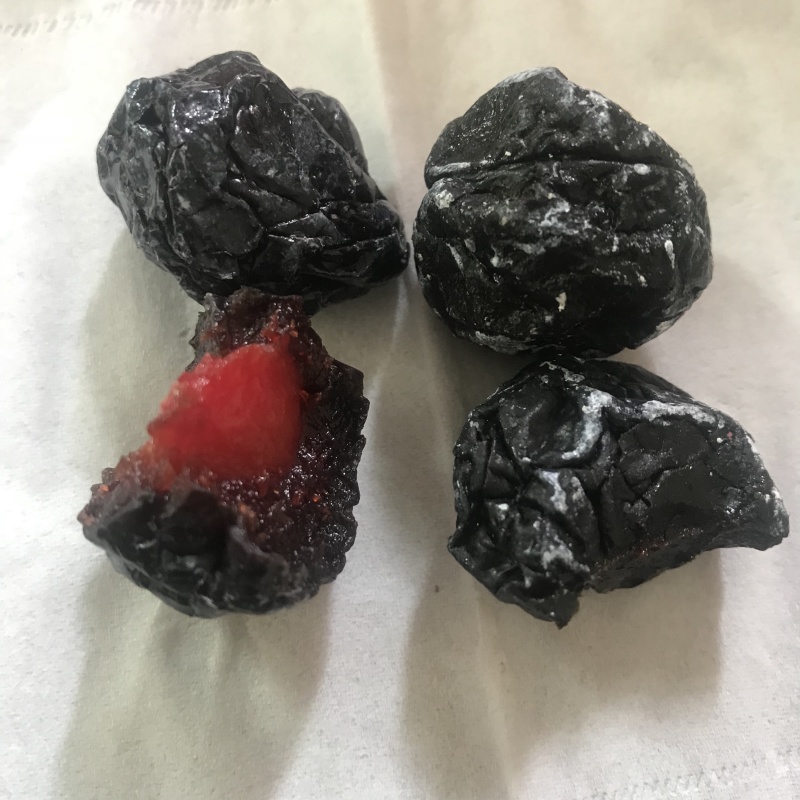 酸甜梅子蜜饯果脯厂家直销量多价优