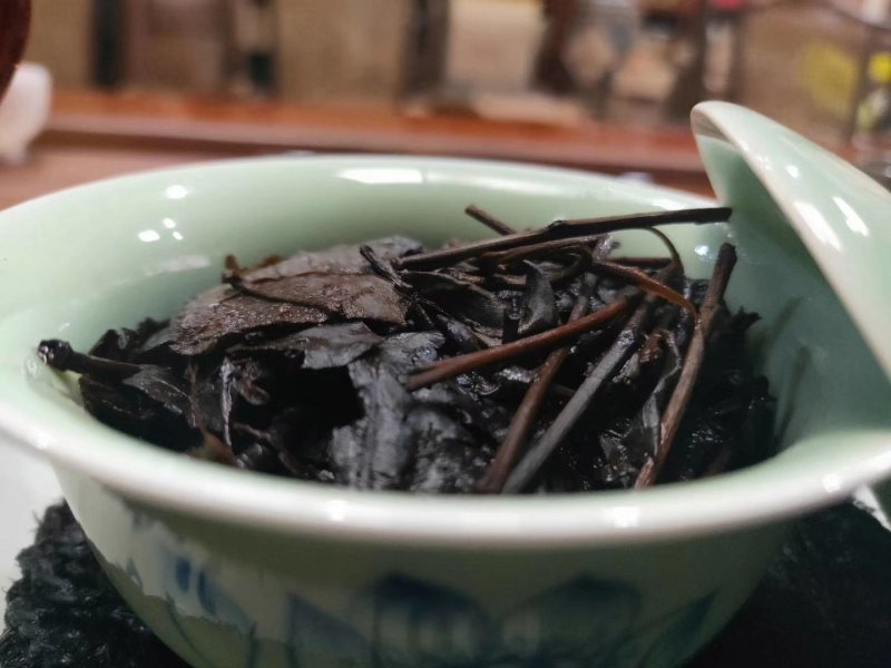 自家产六堡茶
