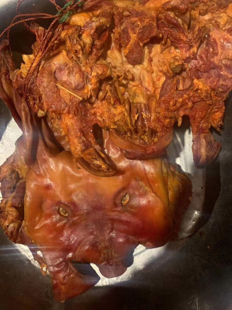 烟熏风干猪脸肉烟熏风干猪头肉