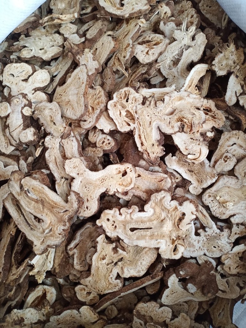 产地直销，无硫白术片炒白术，各种规格，量大从优，欢迎新老