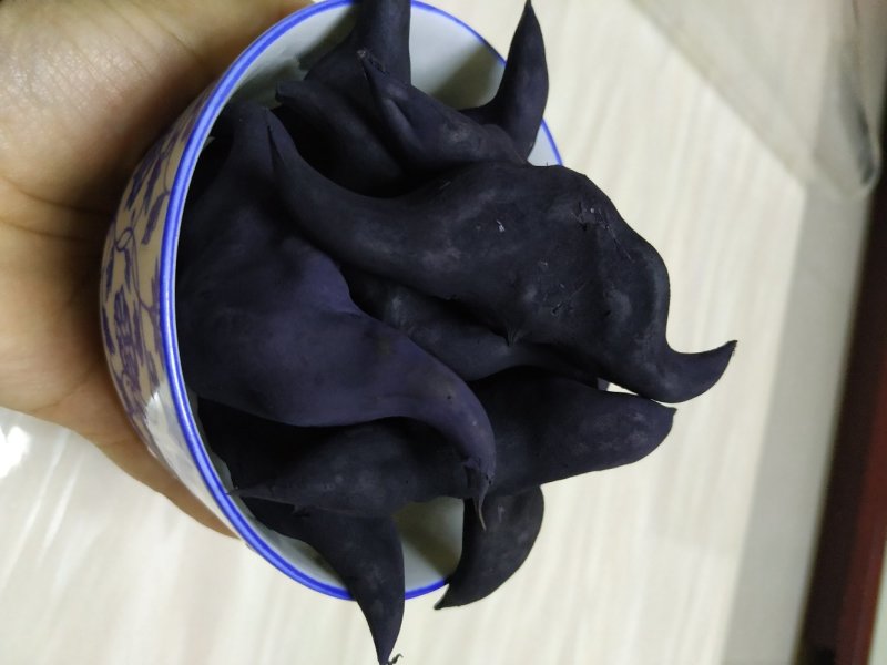 菱角家菱老菱角，又糯又甜，快来订购香糯甜