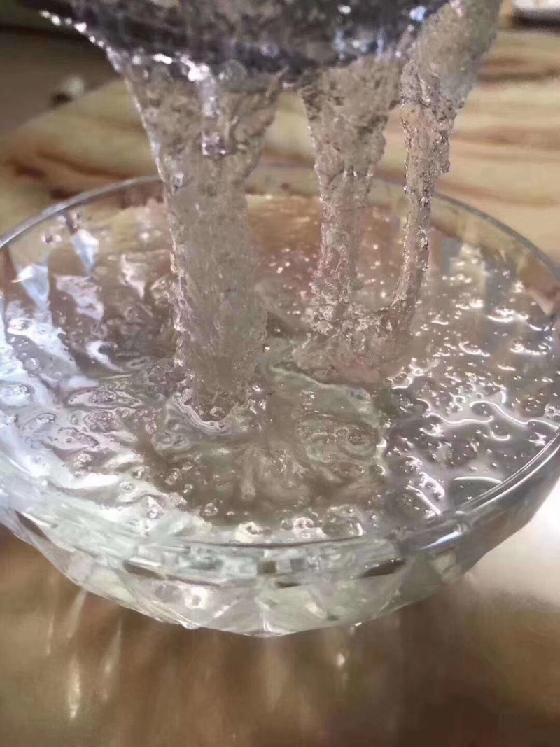 拉丝雪燕