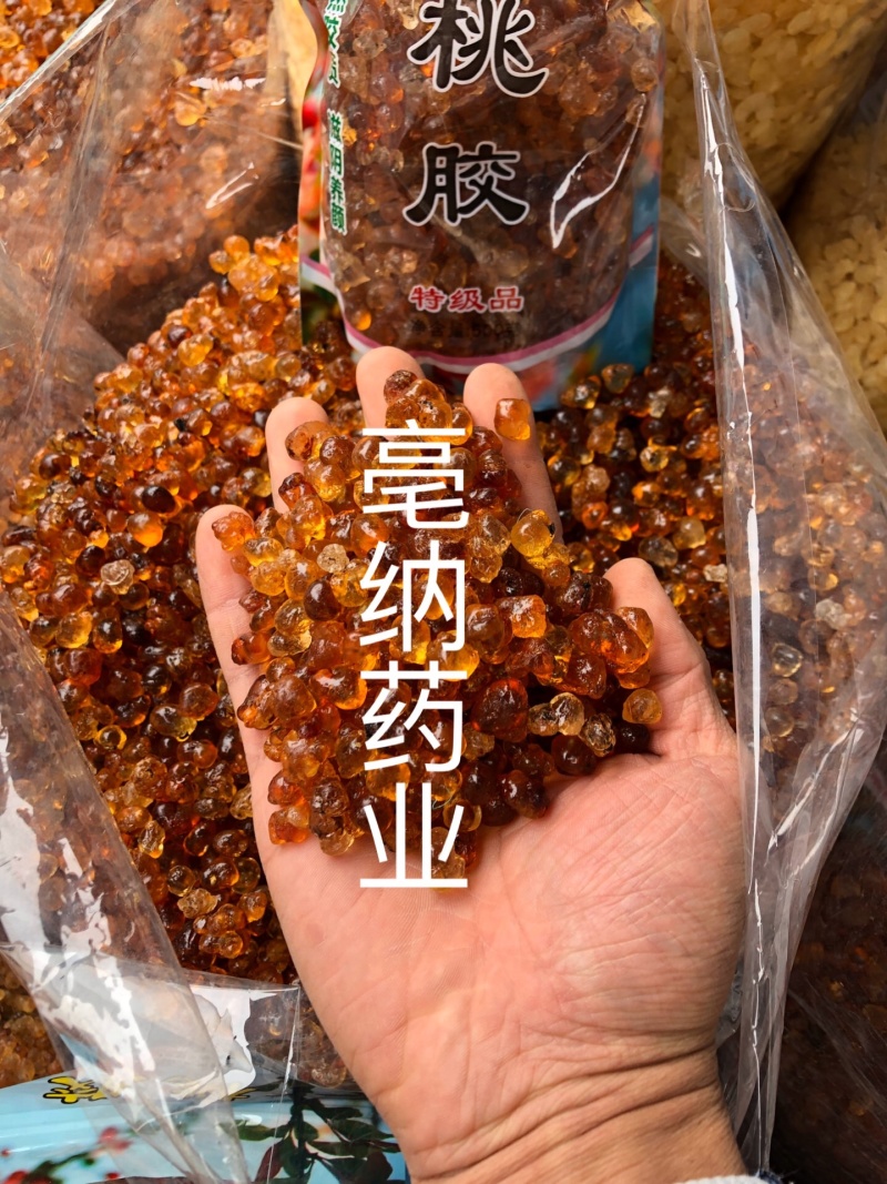 桃胶野生桃胶精修食用另有雪燕皂角米